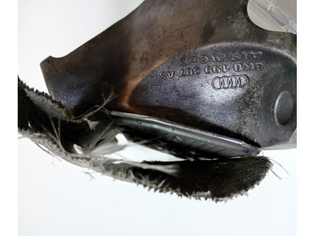 bontott AUDI A5 Motor Tartó Bak (Pozíciófüggetlen)