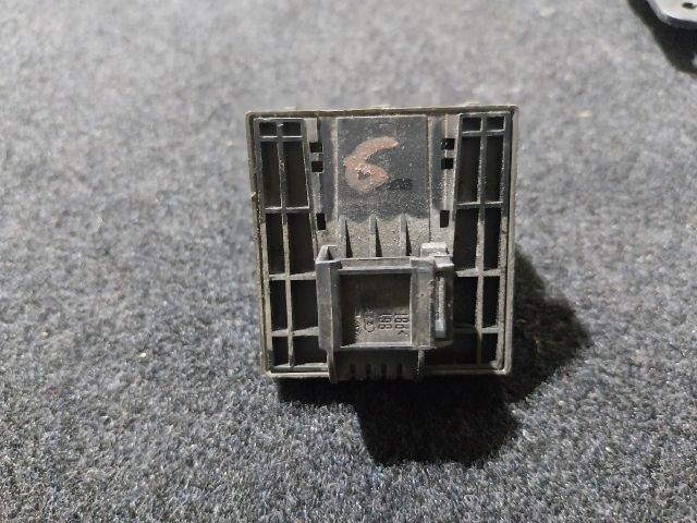 bontott AUDI A5 Ablakemelő Kapcsoló Négyes / Kettes