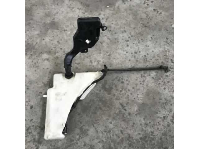 bontott AUDI A5 Ablakmosó Tartály