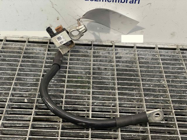 bontott AUDI A5 Akkumulátor Saru