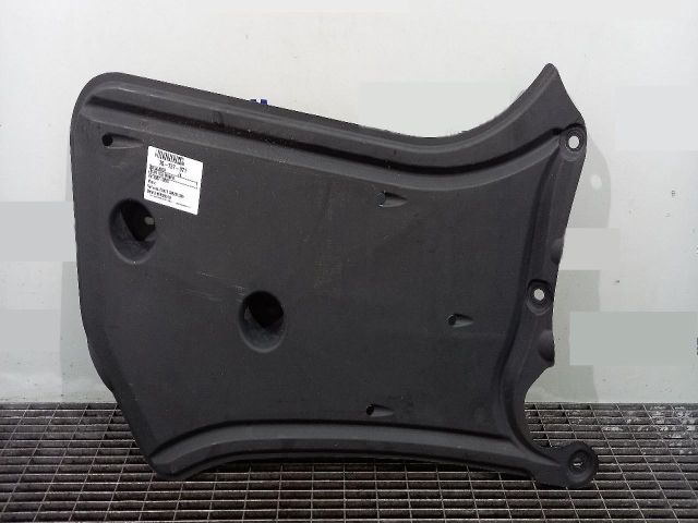 bontott AUDI A5 Alsó Motorburkolat