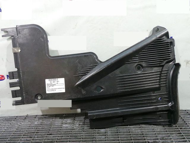 bontott AUDI A5 Alsó Motorburkolat