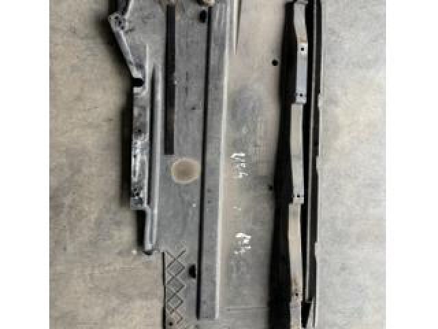 bontott AUDI A5 Alsó Padlólemez Burkolat