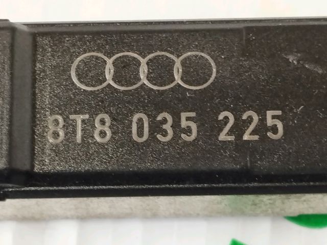 bontott AUDI A5 Antenna Erősítő