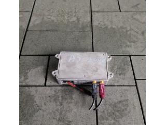 bontott AUDI A5 Antenna Erősítő