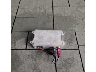 bontott AUDI A5 Antenna Erősítő