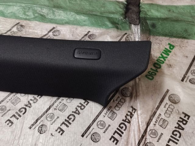 bontott AUDI A5 Bal A Oszlop Burkolat