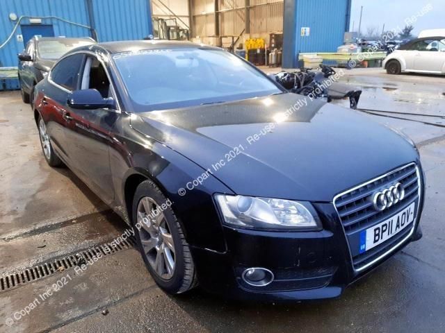 bontott AUDI A5 Bal Belső Hátsó Lámpa