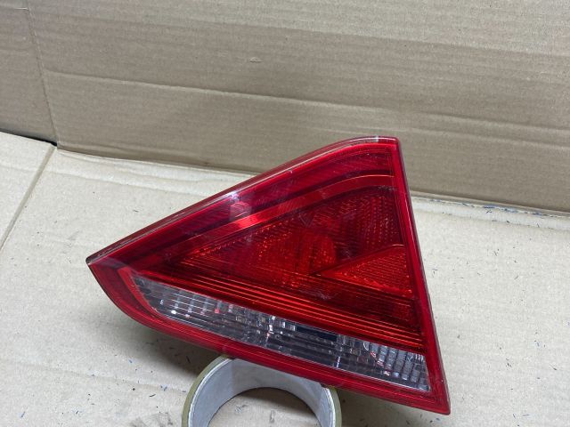 bontott AUDI A5 Bal Belső Hátsó Lámpa