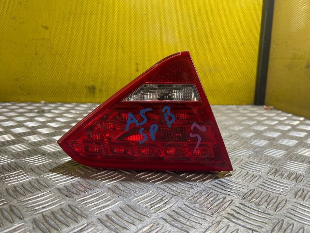 bontott AUDI A5 Bal Belső Hátsó Lámpa