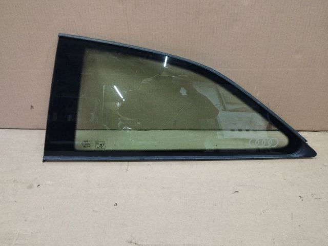bontott AUDI A5 Bal C Oszlop Oldalablak Üveg