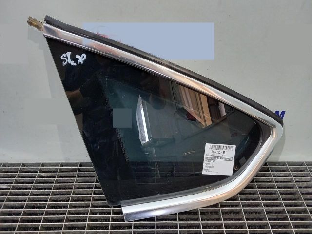 bontott AUDI A5 Bal C Oszlop