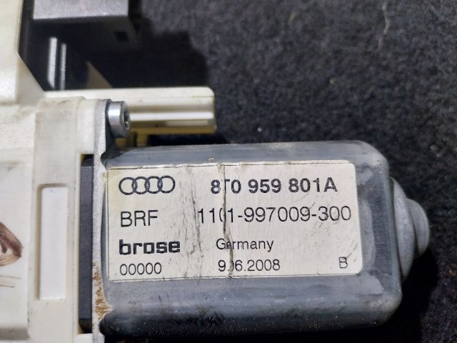 bontott AUDI A5 Bal első Ablakemelő Motor