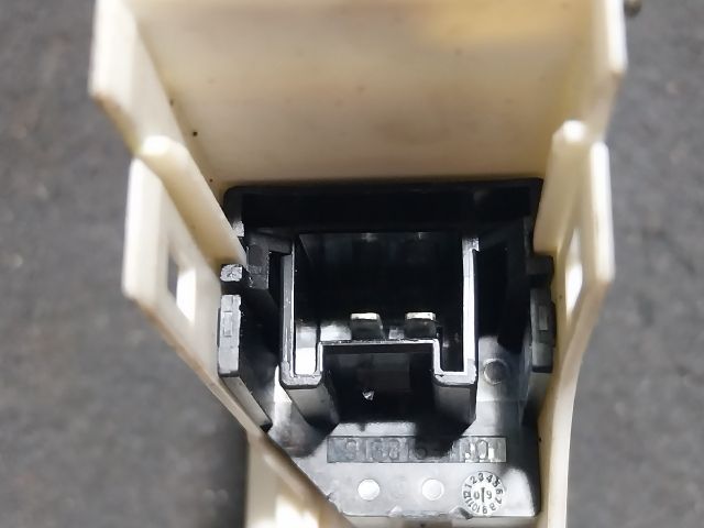 bontott AUDI A5 Bal első Ablakemelő Motor