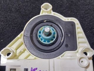 bontott AUDI A5 Bal első Ablakemelő Motor