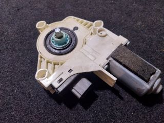 bontott AUDI A5 Bal első Ablakemelő Motor