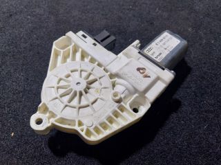 bontott AUDI A5 Bal első Ablakemelő Motor