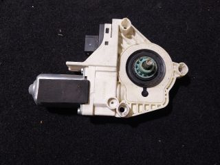 bontott AUDI A5 Bal első Ablakemelő Motor