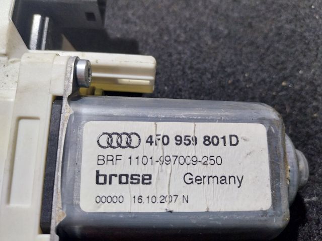 bontott AUDI A5 Bal első Ablakemelő Motor