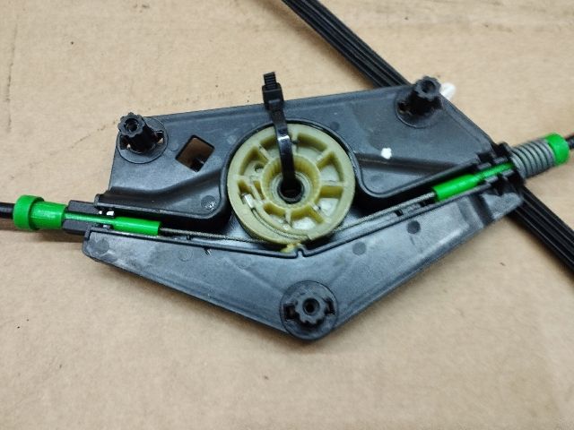 bontott AUDI A5 Bal első Ablakemelő Szerkezet (Elektromos)