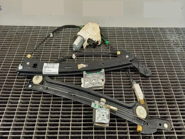 bontott AUDI A5 Bal első Ablakemelő Szerkezet (Elektromos)