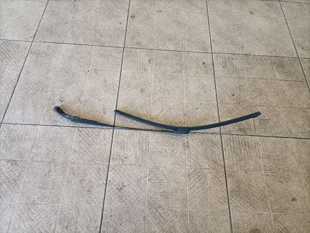 bontott AUDI A5 Bal első Ablaktörlő Kar