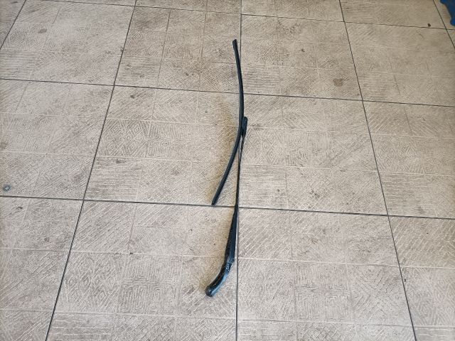 bontott AUDI A5 Bal első Ablaktörlő Kar