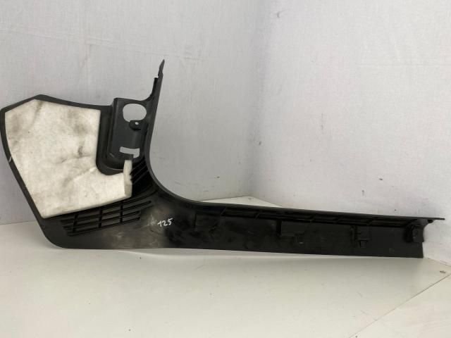 bontott AUDI A5 Bal első Ajtó Díszléc