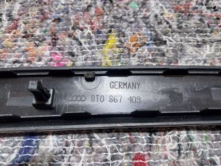 bontott AUDI A5 Bal első Ajtó Kárpit Díszléc