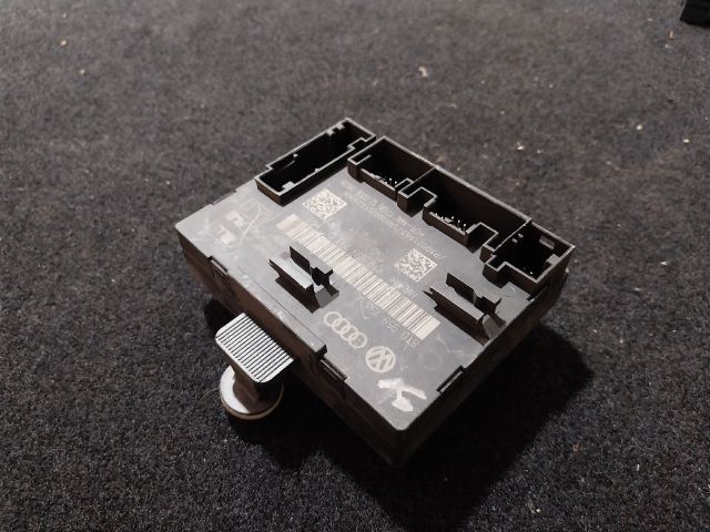 bontott AUDI A5 Bal első Ajtó Vezérlőegység