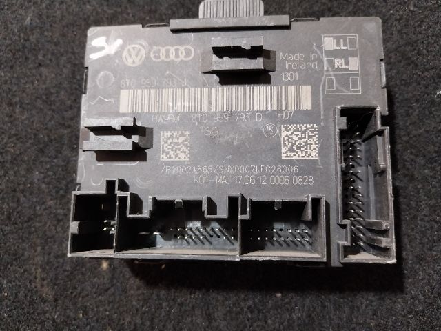 bontott AUDI A5 Bal első Ajtó Vezérlőegység