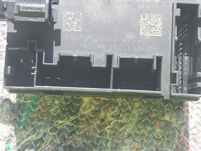 bontott AUDI A5 Bal első Ajtó Vezérlőegység