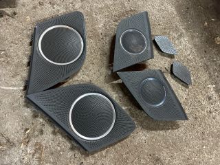 bontott AUDI A5 Bal első Hangszóró Burkolat