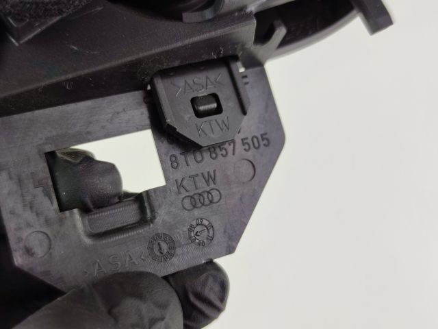 bontott AUDI A5 Bal első Kis Hangszóró Burkolat