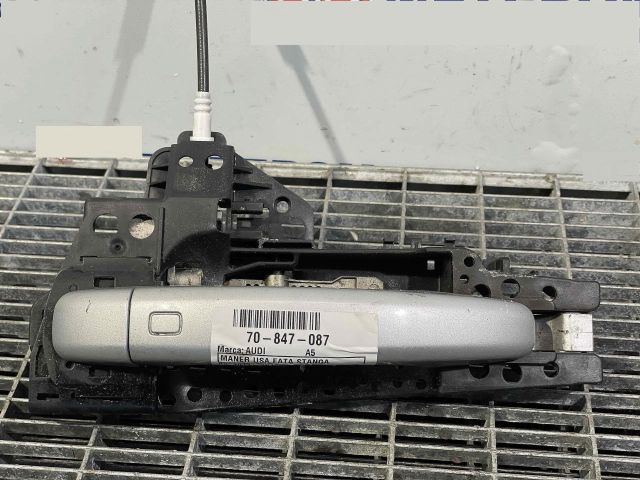 bontott AUDI A5 Bal első Külső Kilincs