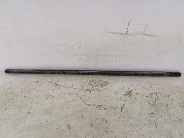 bontott AUDI A5 Bal első Küszöb Tartó