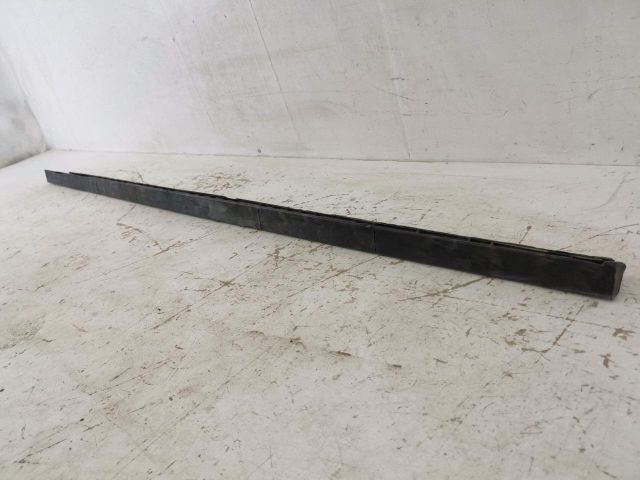 bontott AUDI A5 Bal első Küszöb Tartó