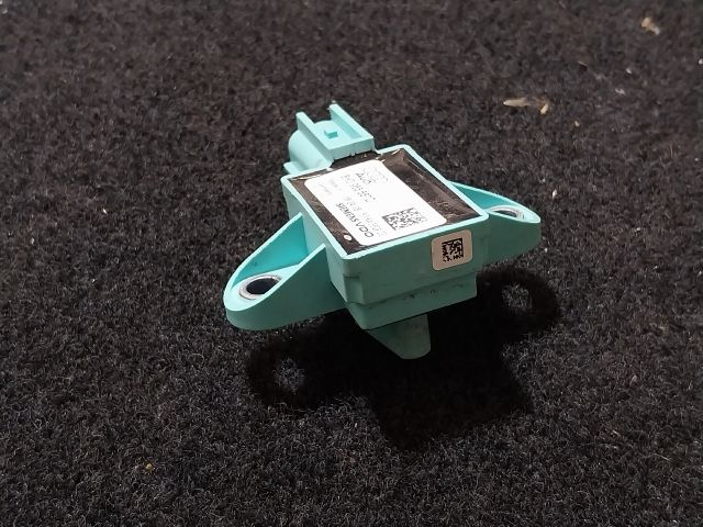 bontott AUDI A5 Bal első Oldal Ütközés Érzékelő