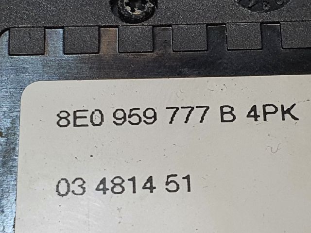 bontott AUDI A5 Bal első Ülésállító Kapcsoló