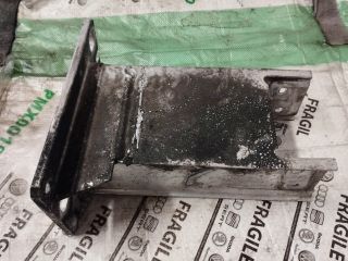 bontott AUDI A5 Bal első Ütközéscsillapító