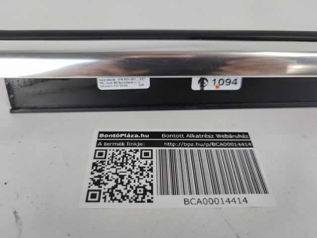 bontott AUDI A5 Bal első Vízlehúzó Gumicsík