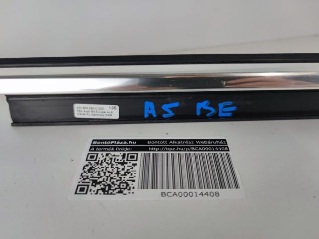 bontott AUDI A5 Bal első Vízlehúzó Gumicsík