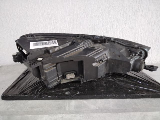 bontott AUDI A5 Bal Fényszóró