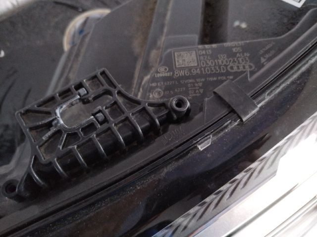 bontott AUDI A5 Bal Fényszóró