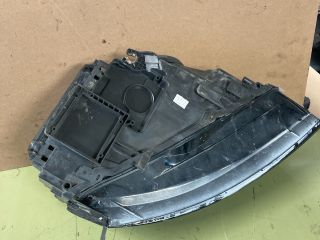 bontott AUDI A5 Bal Fényszóró