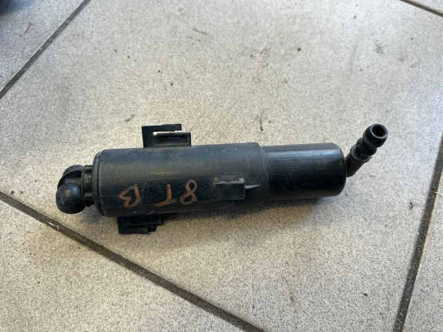 bontott AUDI A5 Bal Fényszórómosó Fúvóka