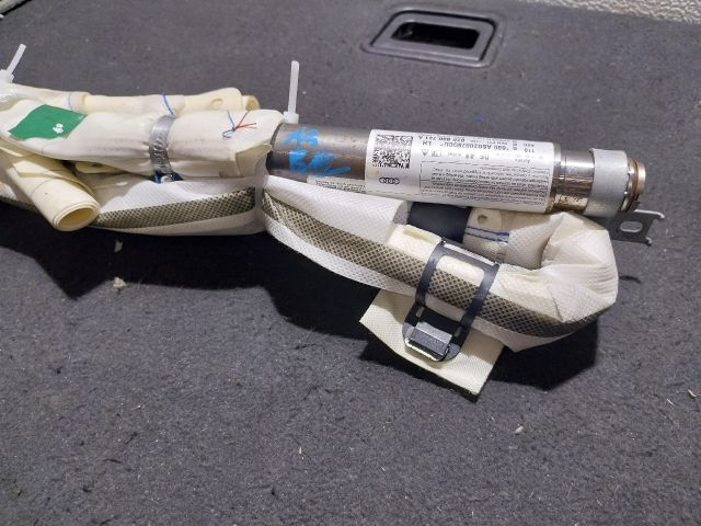 bontott AUDI A5 Bal Függönylégzsák és Oldallégzsák