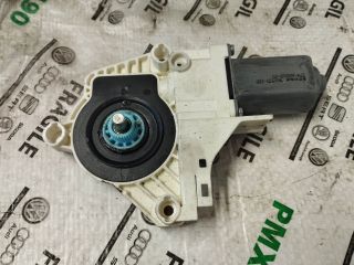 bontott AUDI A5 Bal hátsó Ablakemelő Motor