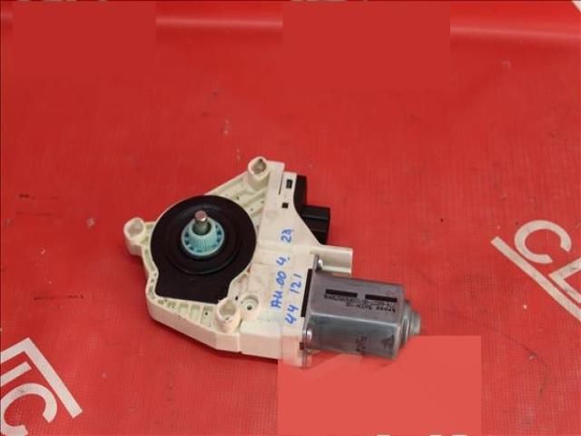 bontott AUDI A5 Bal hátsó Ablakemelő Motor