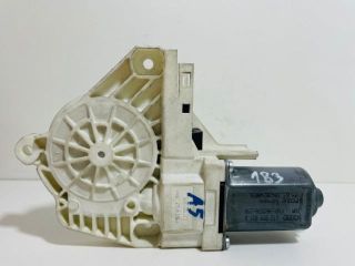 bontott AUDI A5 Bal hátsó Ablakemelő Motor